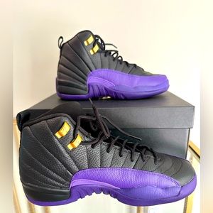 Air Jordan 12 Restro. Size 7Y. Women’s size 8